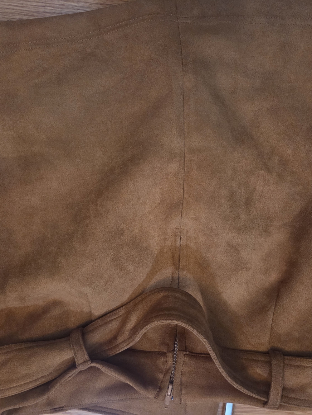 JustFab Tan Suede Mini Skirt with Belt - Picture 4 of 6